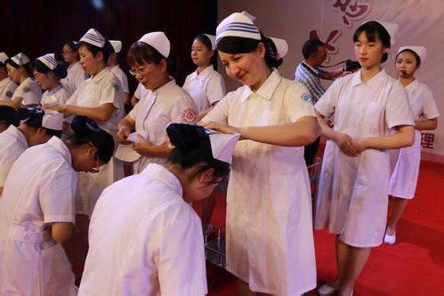 初中畢業(yè)能不能就讀高級護(hù)理專業(yè)學(xué)校