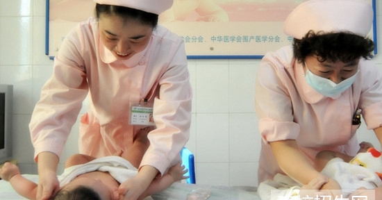  四川省女生讀助產(chǎn)專業(yè)好嗎？好就業(yè)嗎