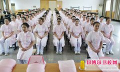 成都的衛(wèi)校要往屆畢業(yè)生嗎