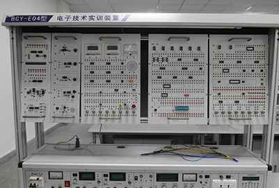 四川文軒職業(yè)學(xué)校電子技術(shù)應(yīng)用2