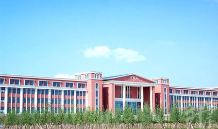 成都航空旅游職業(yè)學校