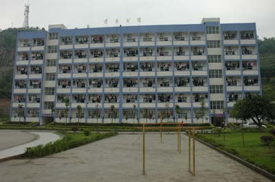 重慶市萬(wàn)州三峽服裝藝術(shù)學(xué)校