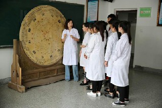 如何更好選擇成都華西衛(wèi)生學(xué)校