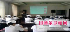 男孩子初中畢業(yè)讀成都的什么衛(wèi)校好