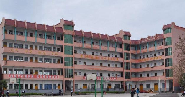 貴州省三穗縣職業(yè)教育培訓(xùn)中心資助政策