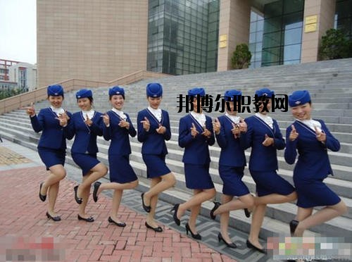 成都翔飛航空職業(yè)技術(shù)學(xué)校怎么樣、好不好