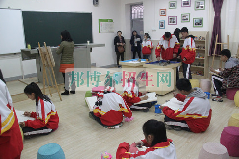 成都市蜀興職業(yè)中學(xué)2020年報名條件、招生要求