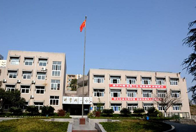 2020年綿陽科學城職業(yè)中專學校招生辦聯(lián)系電話