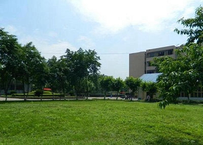  達(dá)州鳳凰職業(yè)技術(shù)學(xué)校是民辦學(xué)校還是公辦學(xué)校？