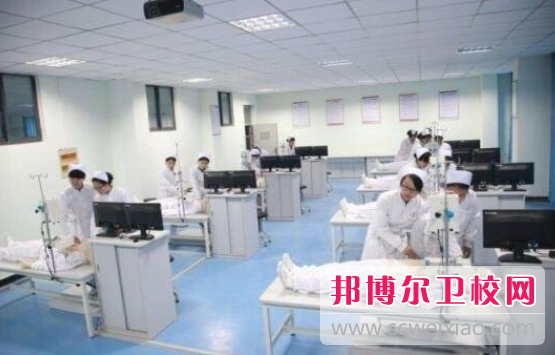唐山2020年女生學(xué)衛(wèi)校好找工作嗎