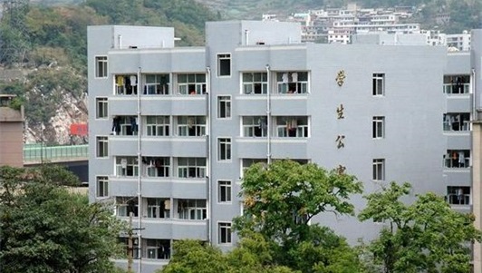 貴州省水利電力學(xué)校校園環(huán)境好不好