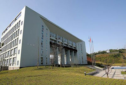 四川宜賓商業(yè)計(jì)算機(jī)職業(yè)中等專業(yè)學(xué)校網(wǎng)站網(wǎng)址