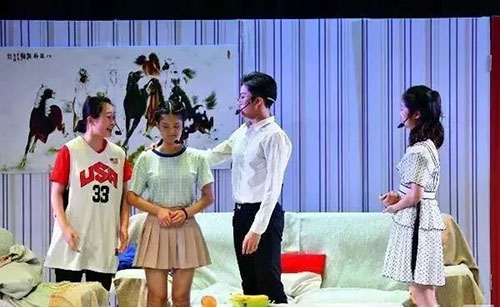重慶文化藝術(shù)職業(yè)學(xué)院群星初夏文藝演出2