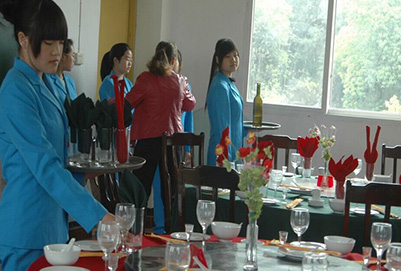 宜賓縣柳嘉職業(yè)技術(shù)學(xué)校模擬餐廳