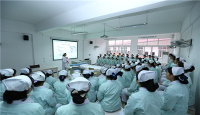 重慶市公共衛(wèi)生學(xué)校招生條件