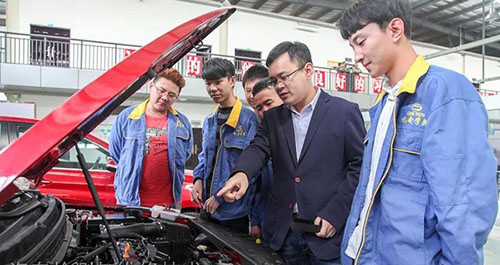 重慶機(jī)電職院汽車檢測(cè)與維修技術(shù)