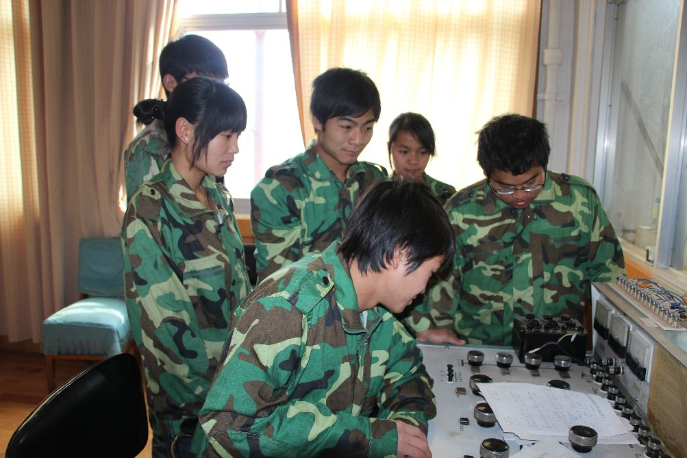 云南經(jīng)貿(mào)外事職業(yè)學(xué)院，電氣自動(dòng)化技術(shù)專業(yè)