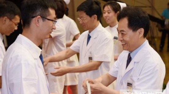 臨床醫(yī)學專業(yè)