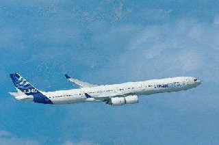初中生讀航空學校專業(yè)讀幾年費用多少