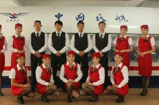 四川航空學院學費一年多少