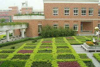 四川航空學院學費一年多少