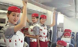 成都的學(xué)生如何選擇一所好的航空學(xué)校？