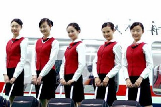 成都的學(xué)生如何選擇一所好的航空學(xué)校？