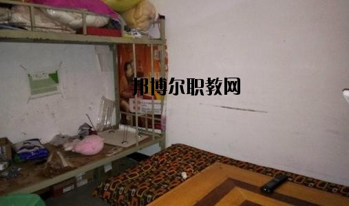 威遠(yuǎn)縣希望職業(yè)技術(shù)學(xué)校2020年宿舍條件