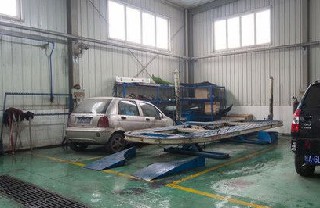 四川省女生可以讀汽車美容專業(yè)中專學校嗎