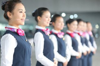 應(yīng)聘空中乘務(wù)的條件