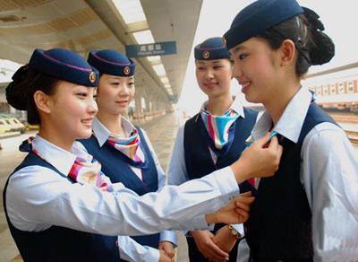 2020年成都高鐵乘務(wù)學(xué)校招生簡(jiǎn)介