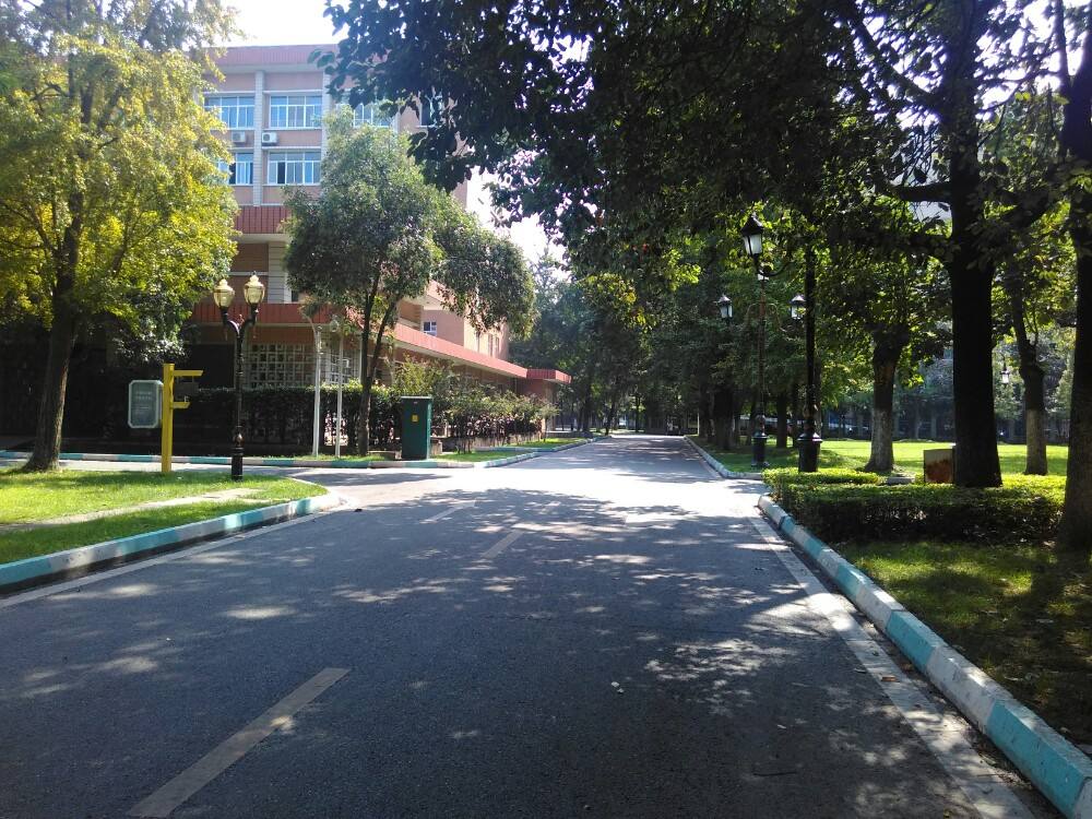 重慶輕工職業(yè)學院校園環(huán)境