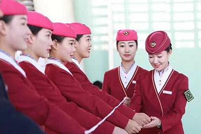 2020年成都市高鐵學(xué)校高鐵乘務(wù)招生標(biāo)準(zhǔn)是什么？
